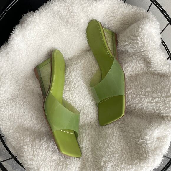 Song of Style Green PVC Leather Wedge Heel Slip On Studio Sandals - Picture 1 of 7